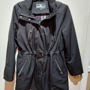 Women's Fleet Street nylon water resistant jacket. Lined with flannel. Small